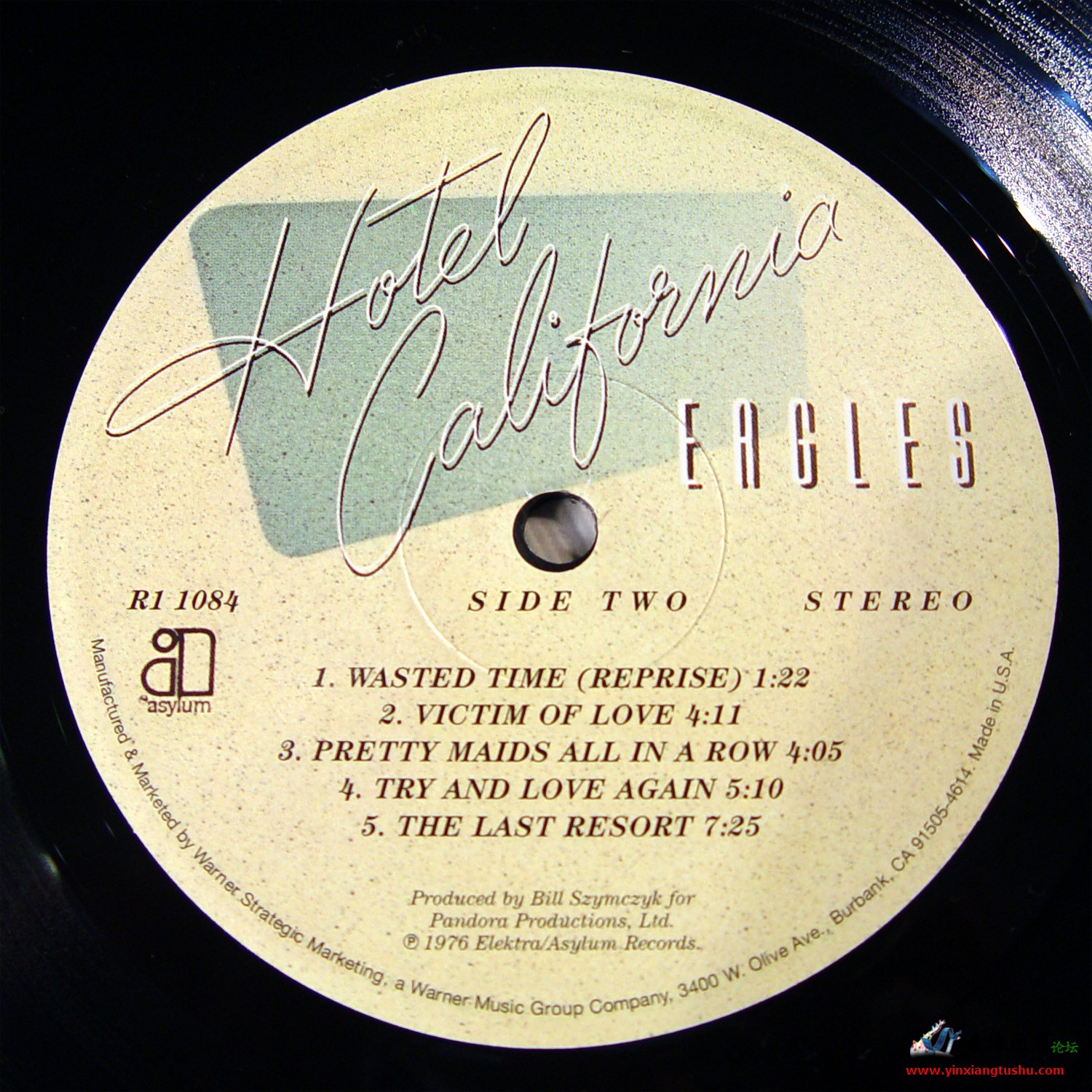 Eagles - Hotel California - label_B.jpg